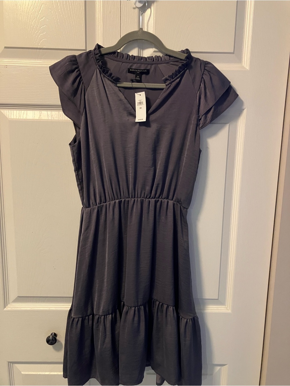 Banana Republic Slate Gray Ruffle-Neck Tiered Dress size XS